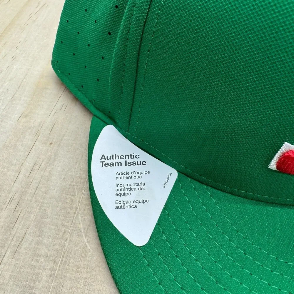 NEW Ole Miss Rebels Nike Aero True Baseball Performance Fitted Hat Green 7 1/2
